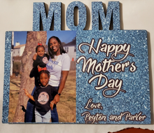 Load image into Gallery viewer, Personalized MOM Frame
